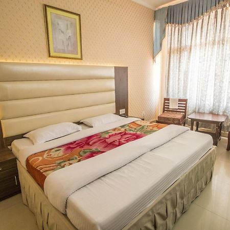 Wow Stayz2 Hotel Jahanvi Dale 하리드와르 외부 사진