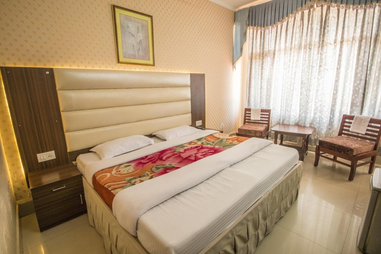 Wow Stayz2 Hotel Jahanvi Dale 하리드와르 외부 사진