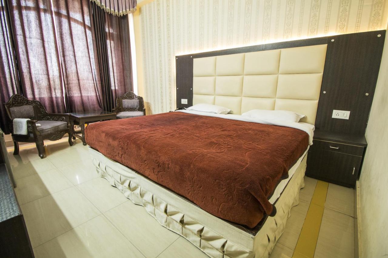 Wow Stayz2 Hotel Jahanvi Dale 하리드와르 외부 사진