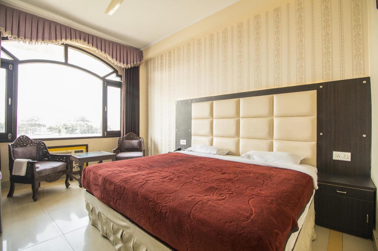 Wow Stayz2 Hotel Jahanvi Dale 하리드와르 외부 사진