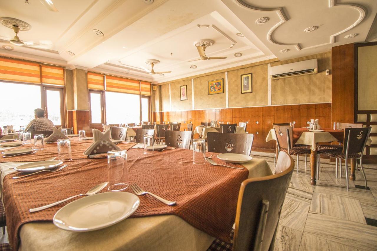 Wow Stayz2 Hotel Jahanvi Dale 하리드와르 외부 사진