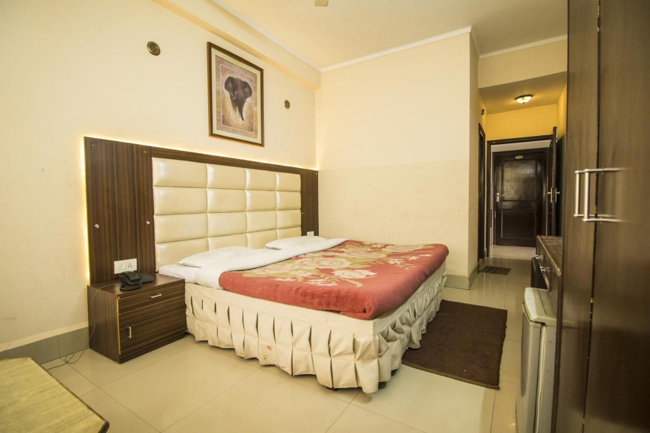 Wow Stayz2 Hotel Jahanvi Dale 하리드와르 외부 사진